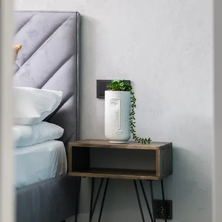 Apartament Jezyce 아파트 *